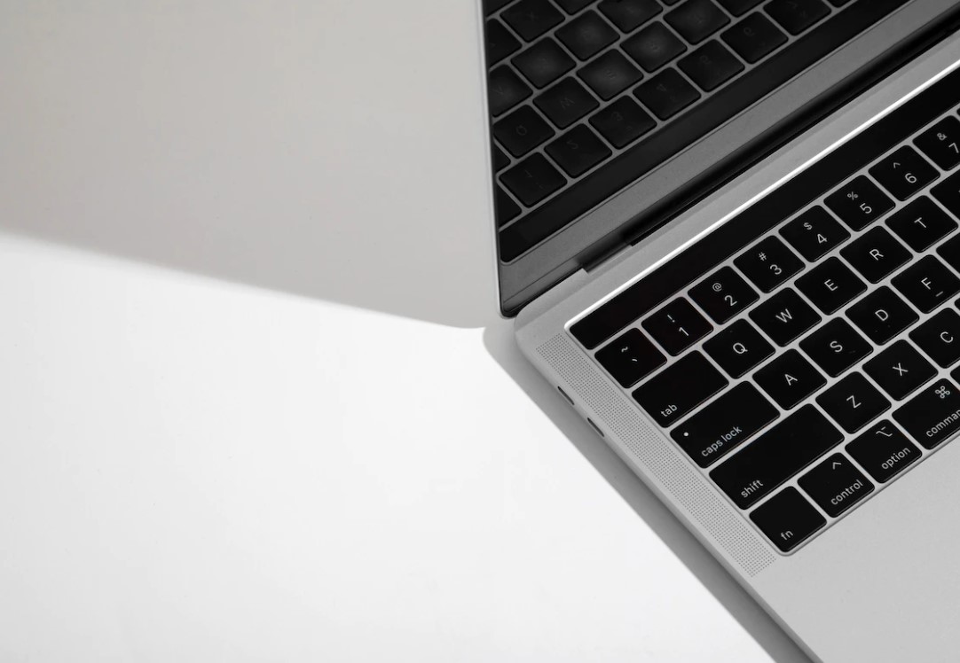 Laptop